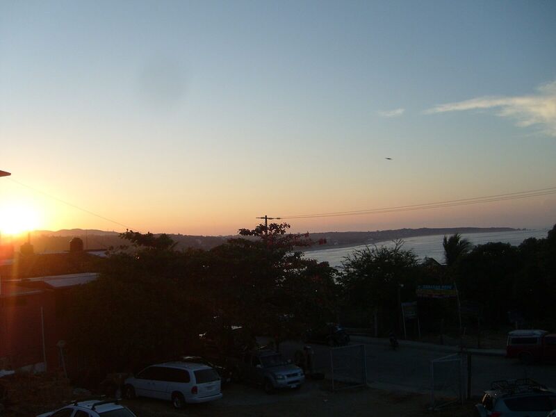 Amanecer Puerto Escondido - panoramio
