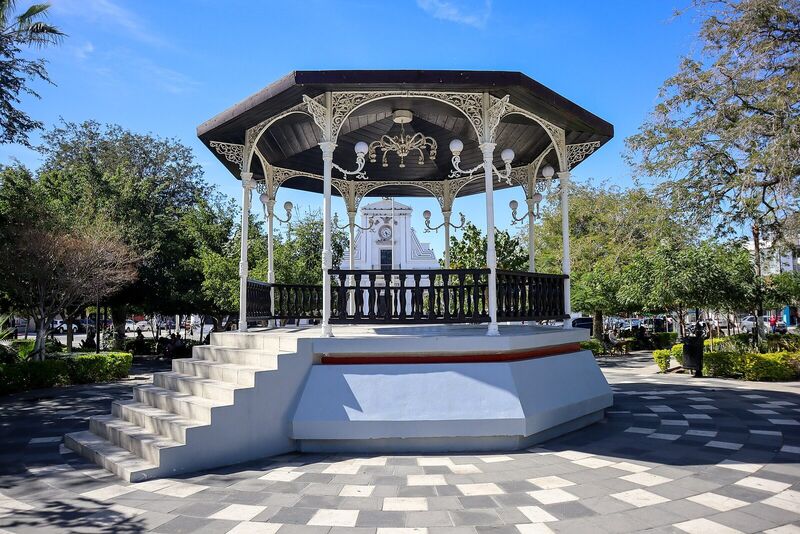 Kiosco del Jardín Velasco